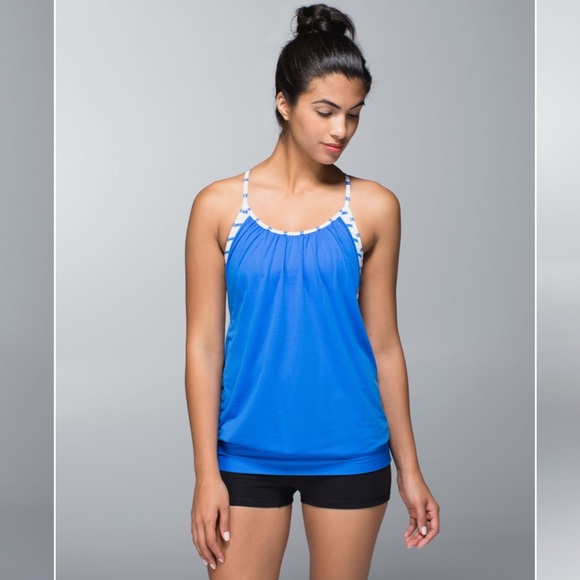 Lululemon No Limits Tank in Pipe Dream Blue in size 4 - Picture 2 of 10
